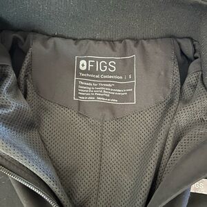FIGS Scrub Jacket